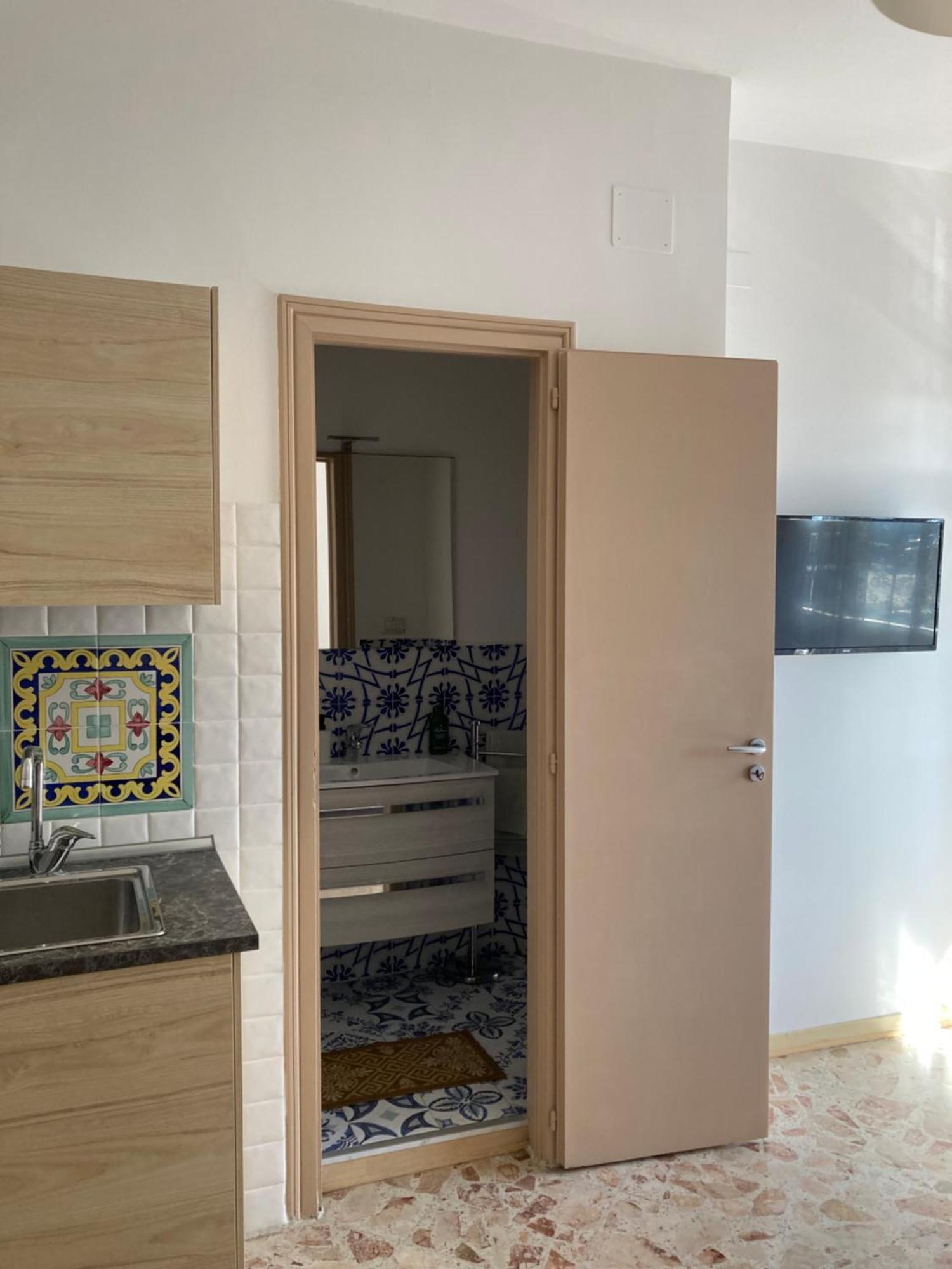 Casa Vacanza Brezza Di Maestrale Салерно Екстериор снимка